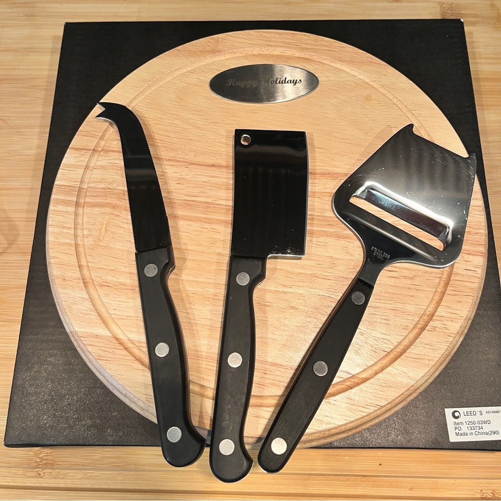 New Wooden Serving Platter w/ Stainless Steel Utensils Dinner Kitchen Leeds